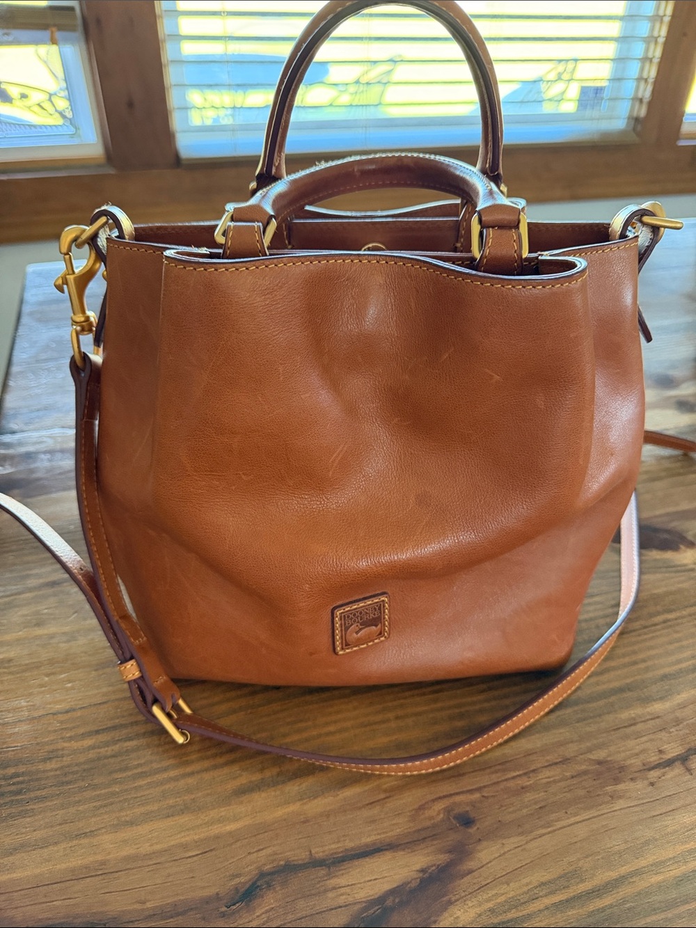 Dooney & Bourke Florentine Crossbody Barlow
